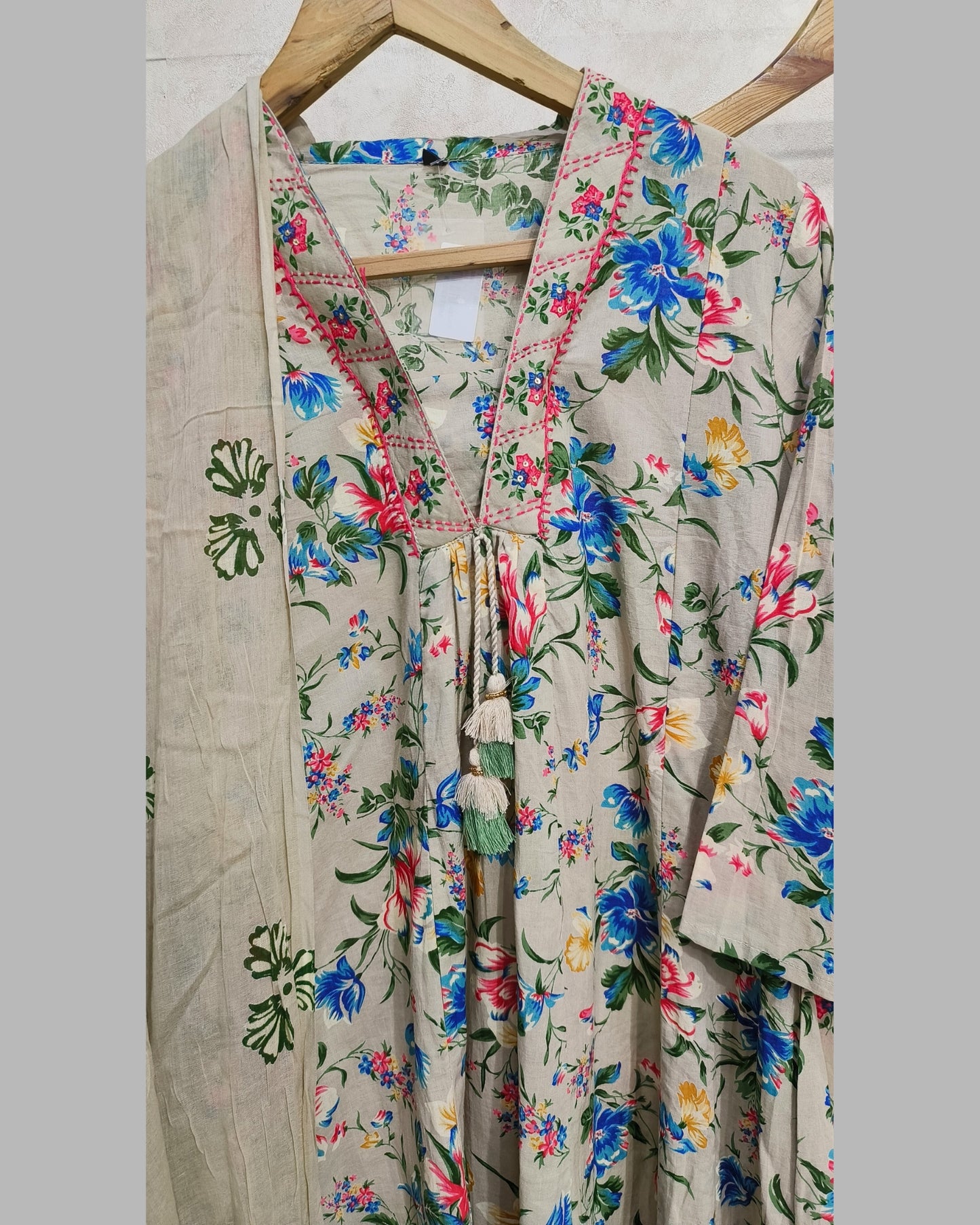 Ivory White Floral Printed Cotton Kurta Set