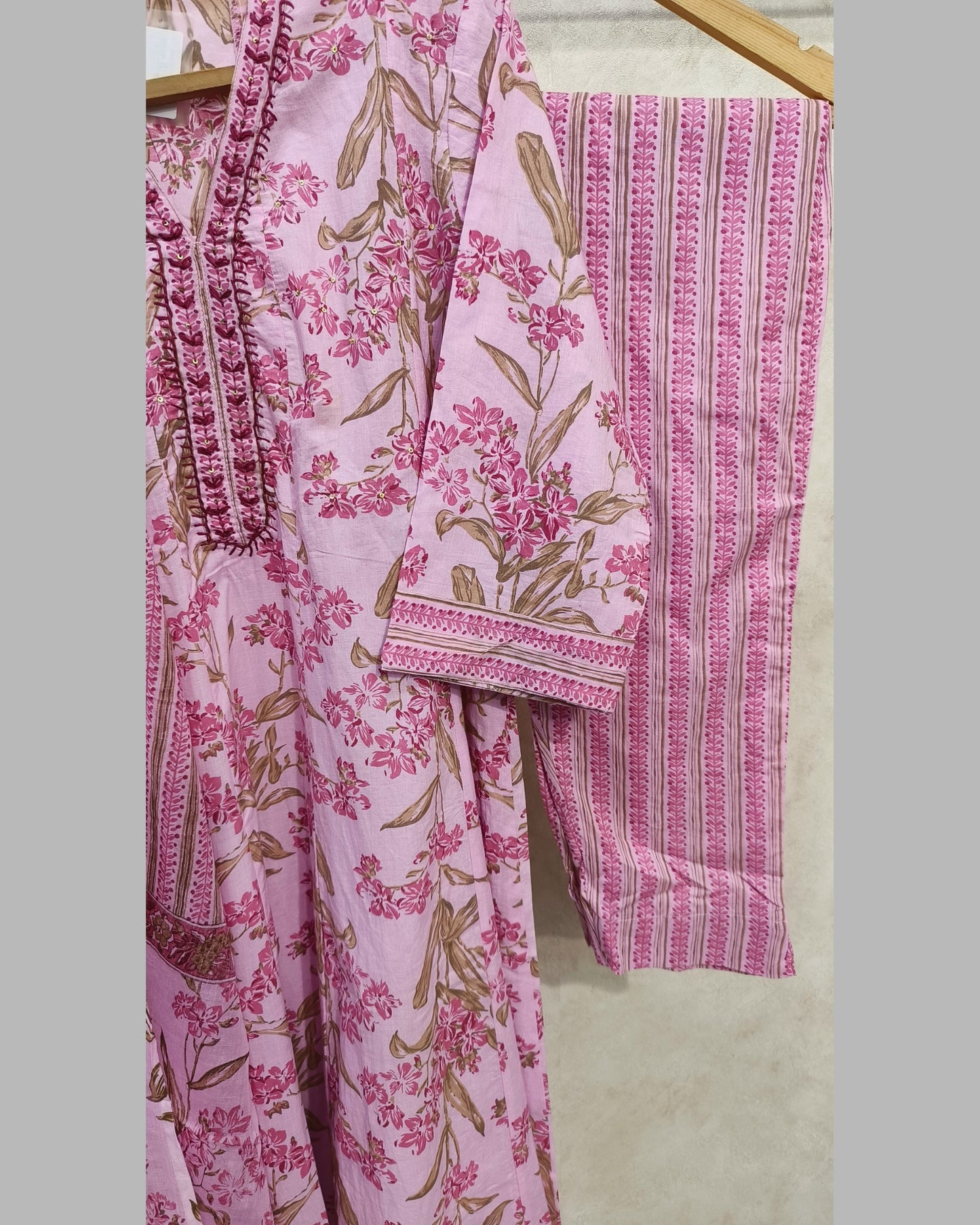 Pink Floral Printed Cotton Kurta Set