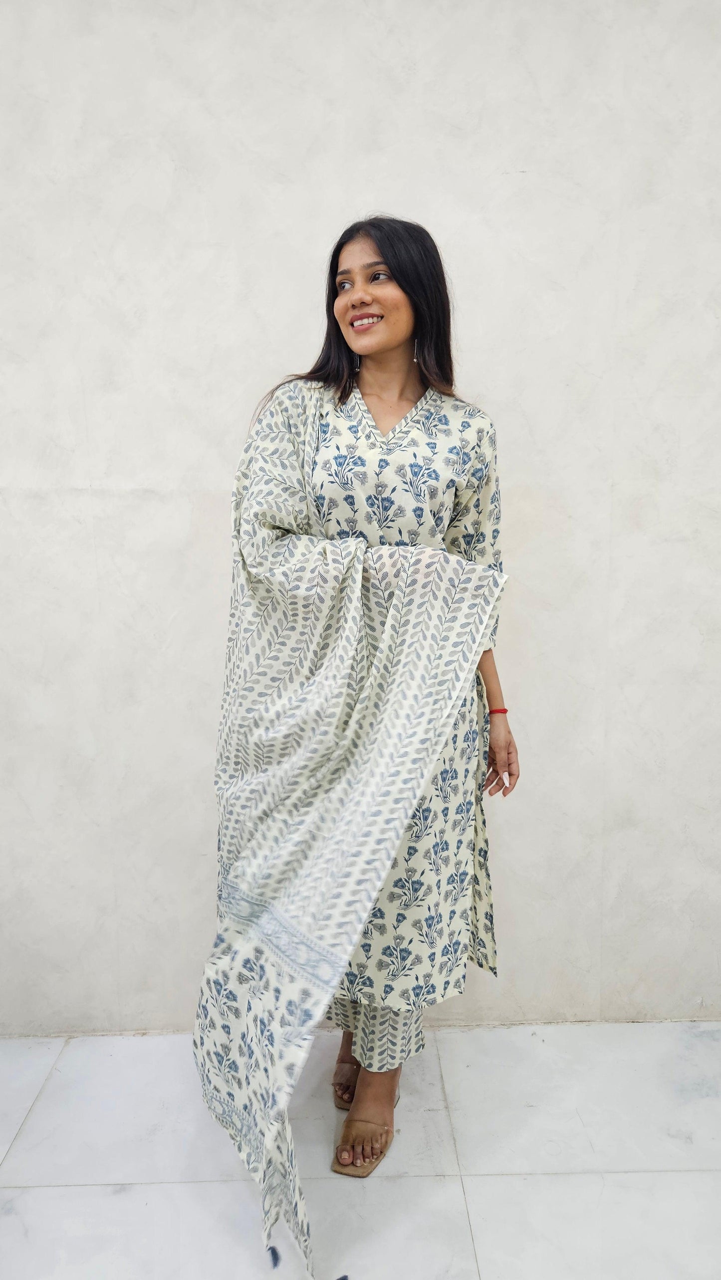 IVORY BLUE FLORAL COTTON KURTA SET