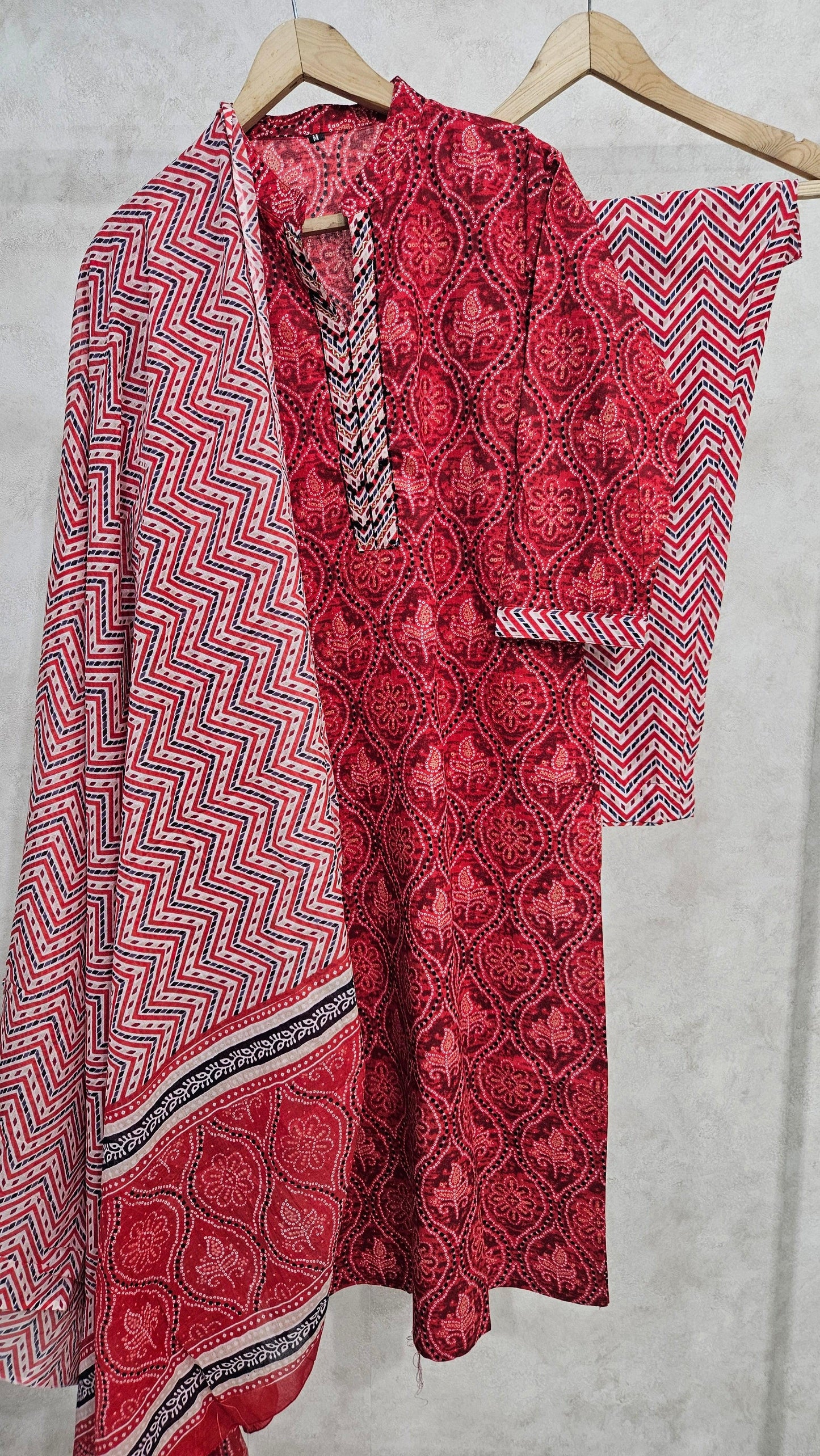 RED BANDHINI CHINESE COLLAR KURTA SET