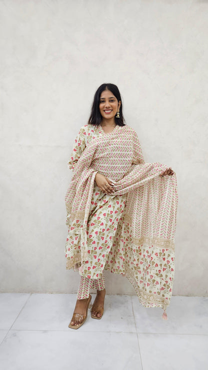 IVORY PINK FLORAL COTTON KURTA SET